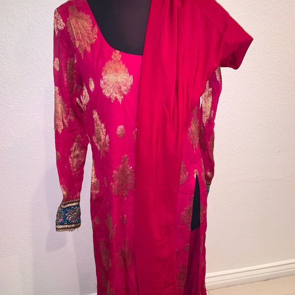 Long Indian Dress - Picture 3 of 3